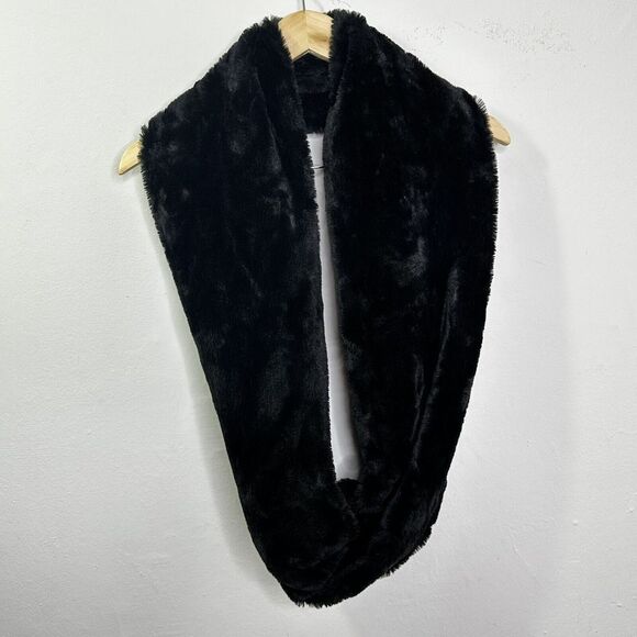 Westloop West Loop Faux Fur Infinity Scarf Black One Size Winter Warm‎ Elegant - Picture 3 of 11